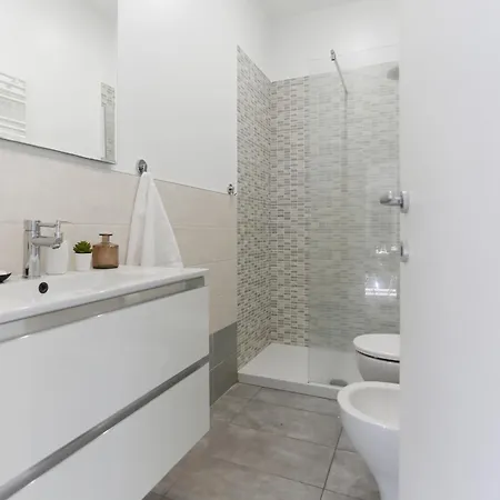 公寓 The Rent - Spacious Two Bedrooms Near Porta Romana *
