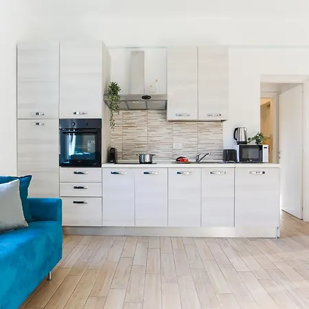 公寓 The Rent - Spacious Two Bedrooms Near Porta Romana 米兰